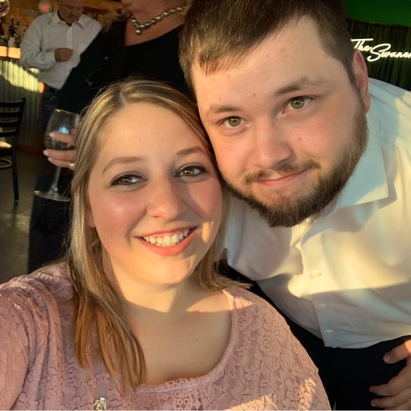 Meet your Posher, Chelsea - Picture 1 of 1